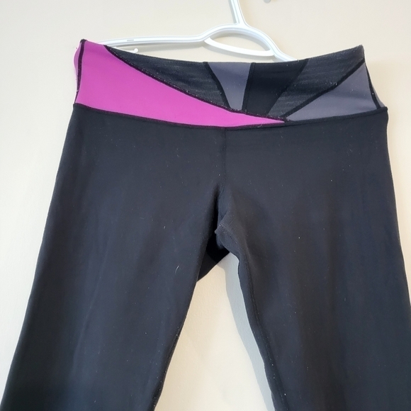 Lululemon Crop Legging with multicored Band in size 8 - Picture 2 of 12